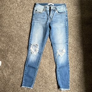 Kancan busted knee skinny jean light wash